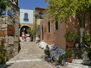 Arolithos village hotel, traditional hotel, rural tourism, cretan night,