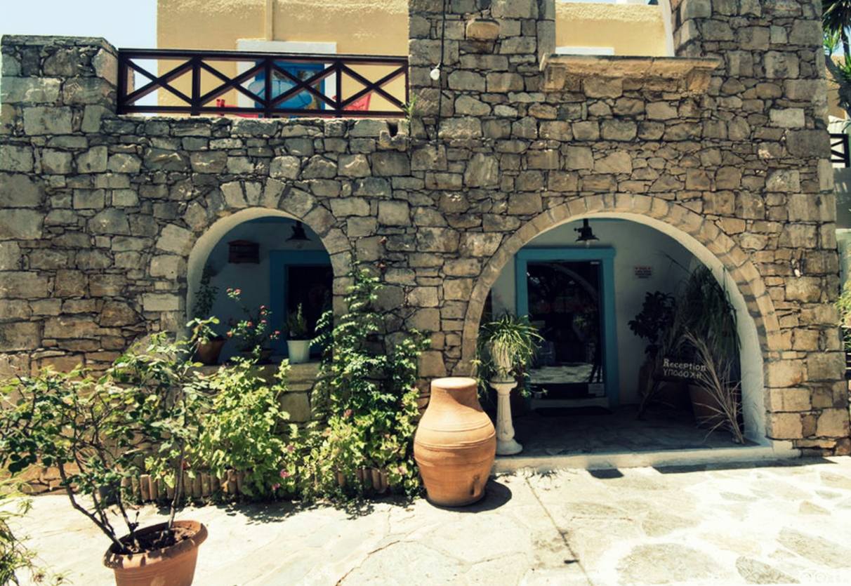 Arolithos, traditional cretan village-The hotel | Arolithos blog